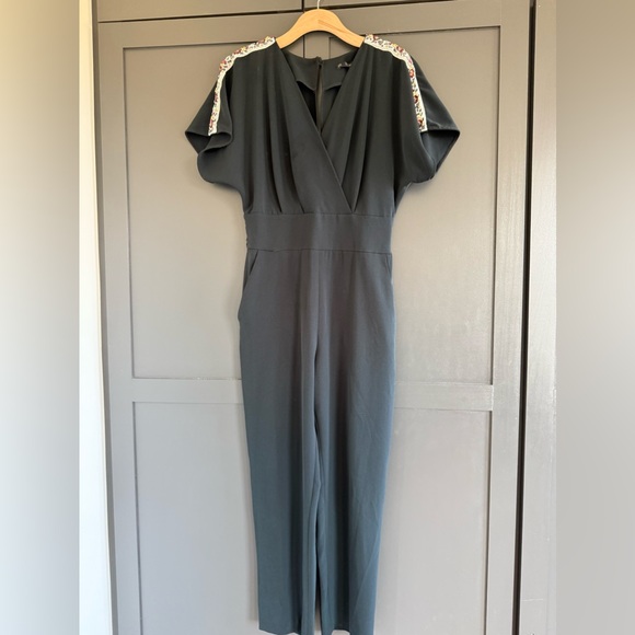 Zara • M • forest green jumpsuit w/ shoulder gems - Picture 1 of 8